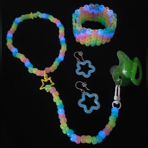 sour patch Kawaii Kandi Kid drop star Necklace Cuff Earrings Glow jewelry Set. - Picture 2 of 9